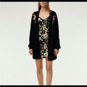 Aritzia Little Moon
Embroidered Mohair  Blend Oversized Cardigan, Black size XS